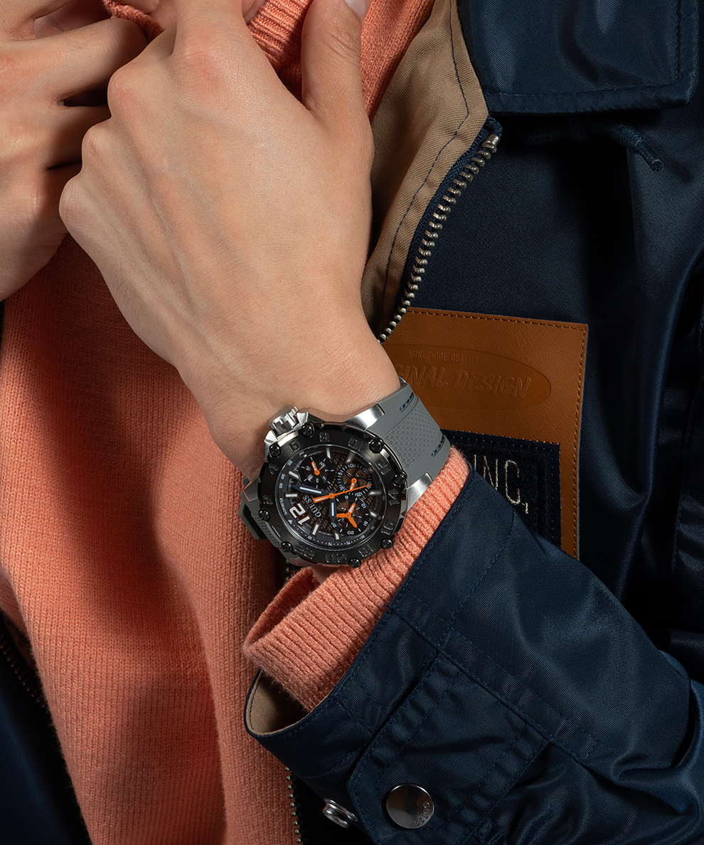 GUESS Mens Grey 2 Tone Multi function Watch GW0640G1 GUESS