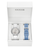 Estuche con reloj multifunción en tono plateado para dama GUESS