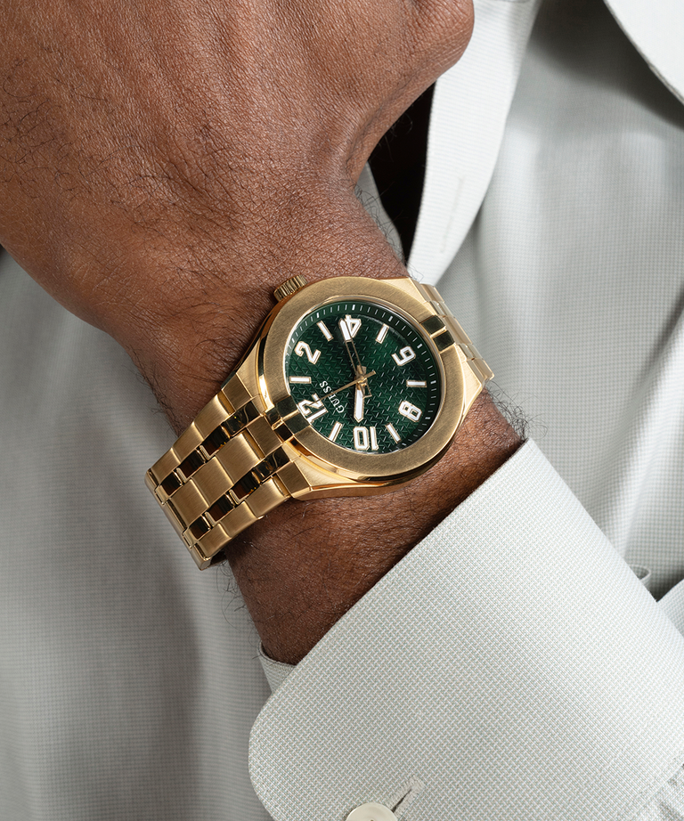  GUESS Mens Gold Tone Analog Watch lifestyle watch on wrist