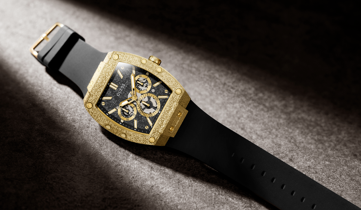 mens Venix frost multi fubction watch