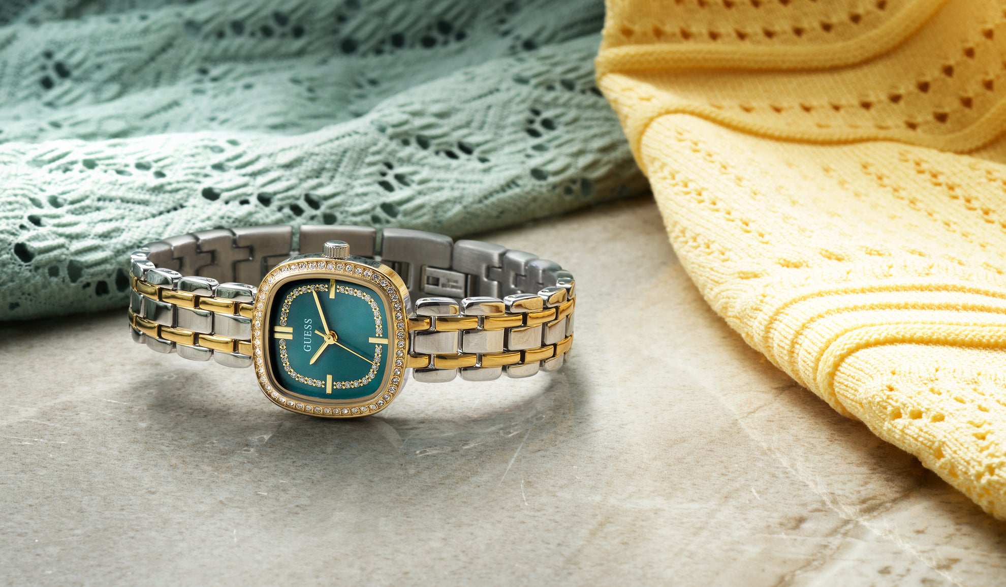 GW1018L6 Hazel watch with green dial