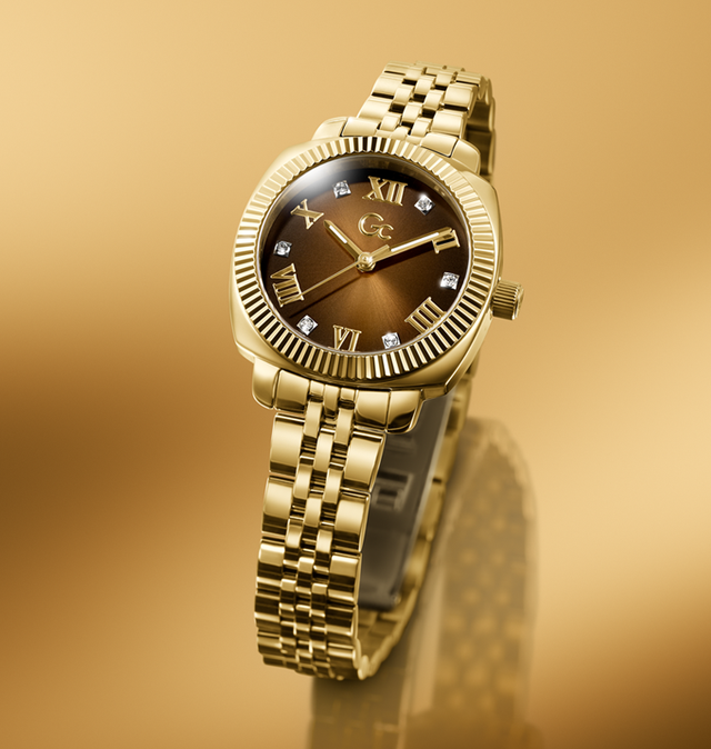Gold wristwatch Z73001L4 with a brown dial on a gold background