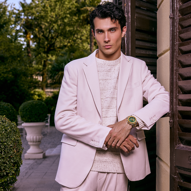 Z18003G9MF Gc Legacy Chrono Metal caseback (with attachment) image lifestyle model