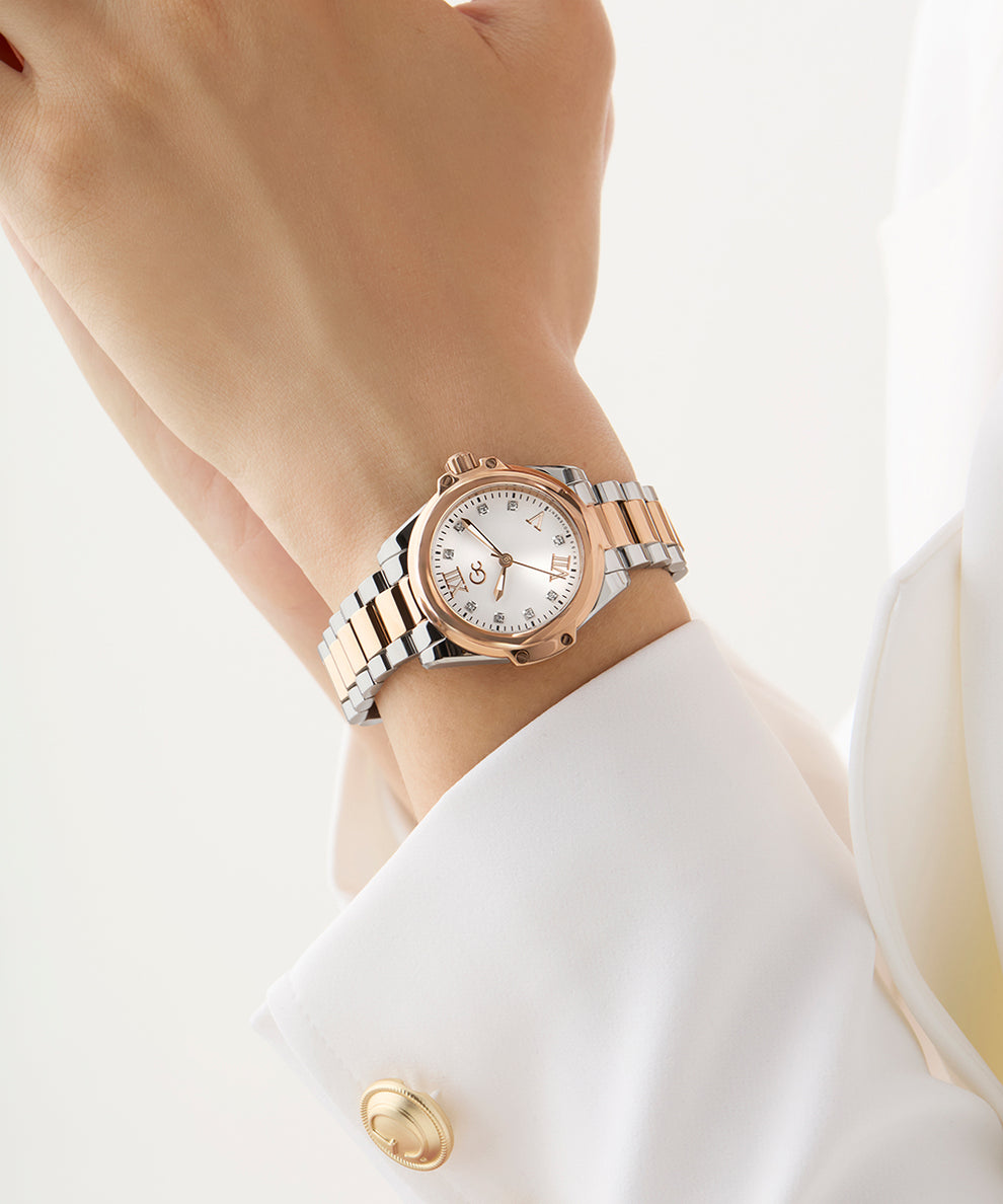 On Wrist Sizes Of Women's Rolex Watches Small Wrist Rolex