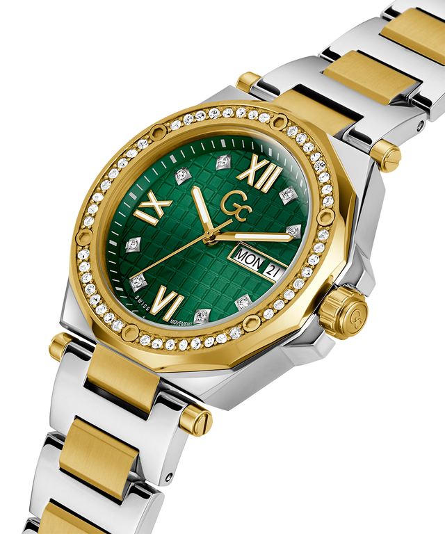 Z20004L9MF Gc Legacy Lady Mid Size Metal caseback (with attachment) image lifestyle